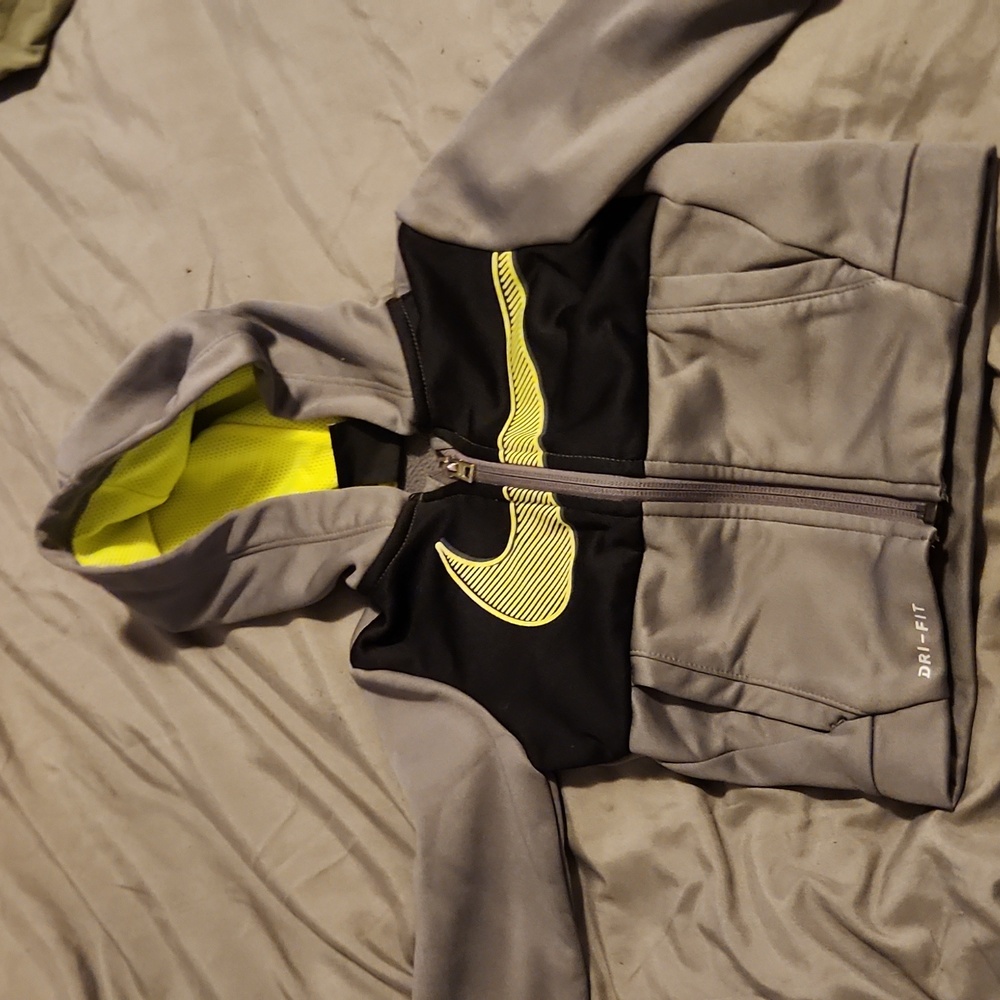 Nike Baby Dri-FIT Track Suit Set 9M Gray & Black with Neon Yellow Swoosh
